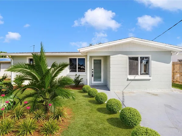 45 Euclid Ave, Englewood, FL 34223