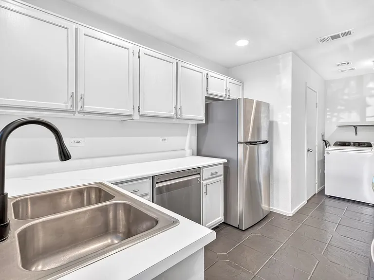 224 Star Cluster Cir — Photo 11
