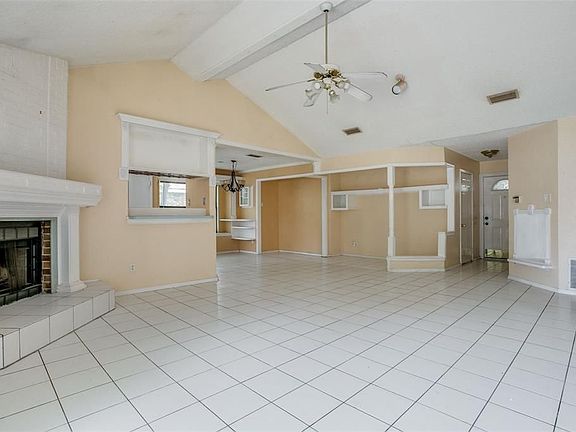 5th image of 2606 Fairmont Dr