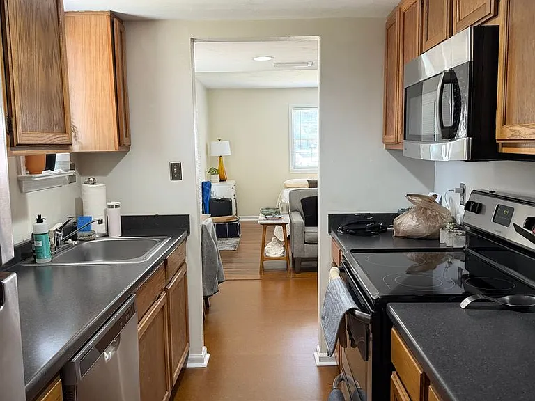 Large Studio Condo Downtown Walking Distance to the Florida State Capitol — Photo 47