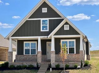 240 Oak Haven Cir, Oakland, TN 38060
