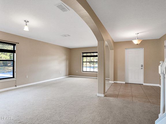4th image of 100 Campanello Ct
