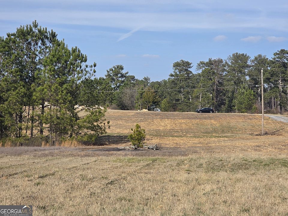 2nd image of 4935 Old Highway 138