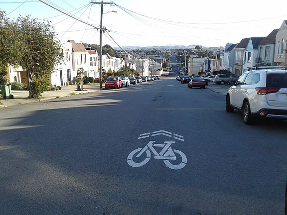 3rd image of 2522 34th Ave