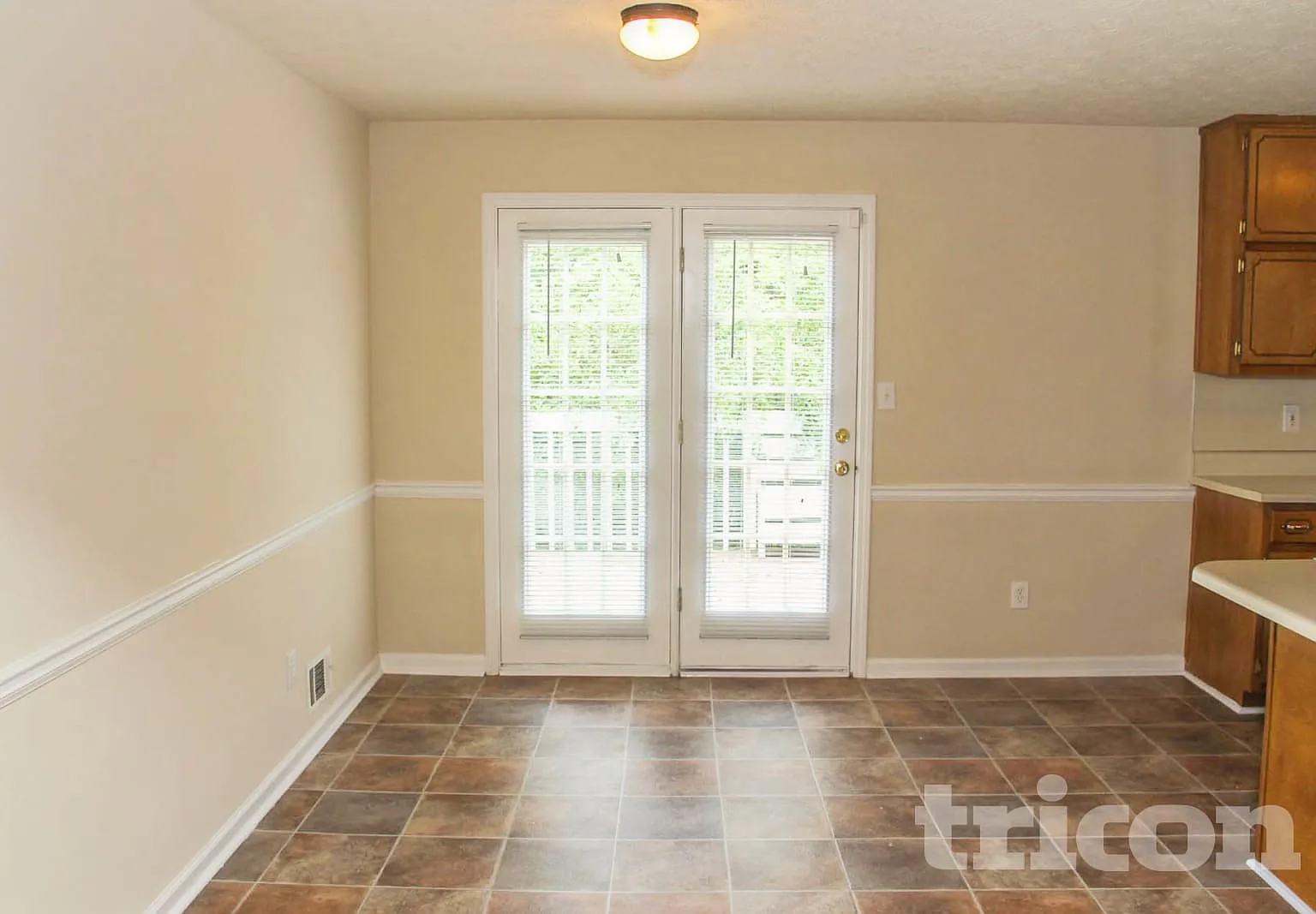 105 Valerie Court Stockbridge GA — Photo 3