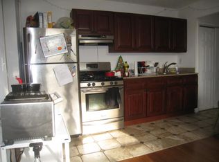 2463 27th St APT 32, Astoria, NY 11102