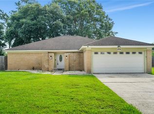 506 E Lake Catahoula Ct, Slidell, LA 70461