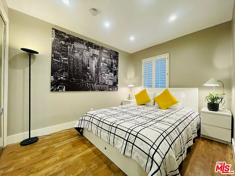 10 27th Ave #10A — Photo 10