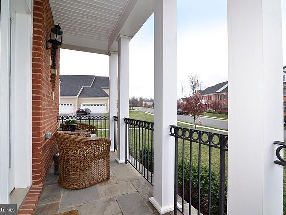 Front View with Sitting Porch