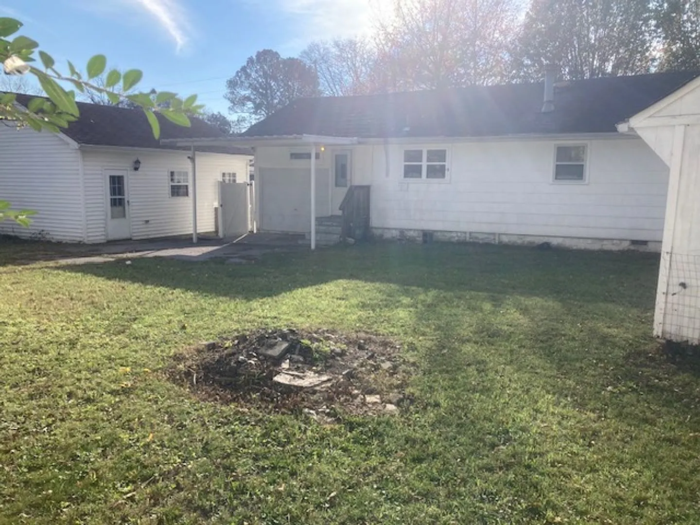 Woodbury-4BR/2BA, Fenced yard, garage — Photo 4