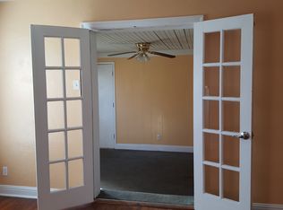 833 Airport Rd, Saint Louis, MO 63135