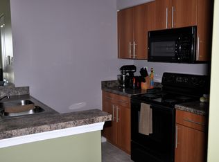 5920 W Sample Rd APT 304, Pompano Beach, FL 33063