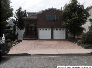 52 Lynbrook Ave, Staten Island, NY 10309