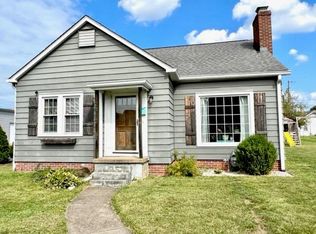2413 Chestnut St, Columbus, IN 47201