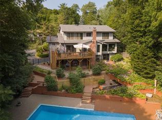 5 Ross Ave, Chestnut Ridge, NY 10977