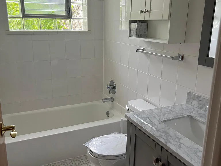 517 Prairie Ave #1 — Photo 4