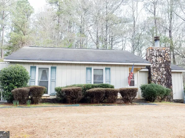 200 Cheyenne Dr, Lagrange, GA 30240