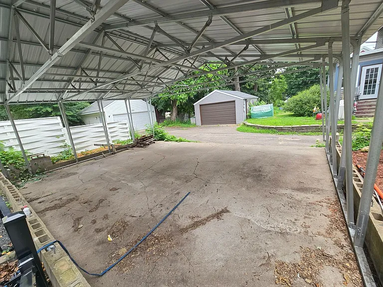 670 Ottawa Ave — Photo 25