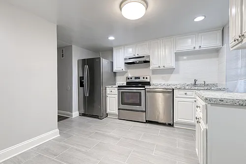 1710 Saint Paul St #101 Photo 1