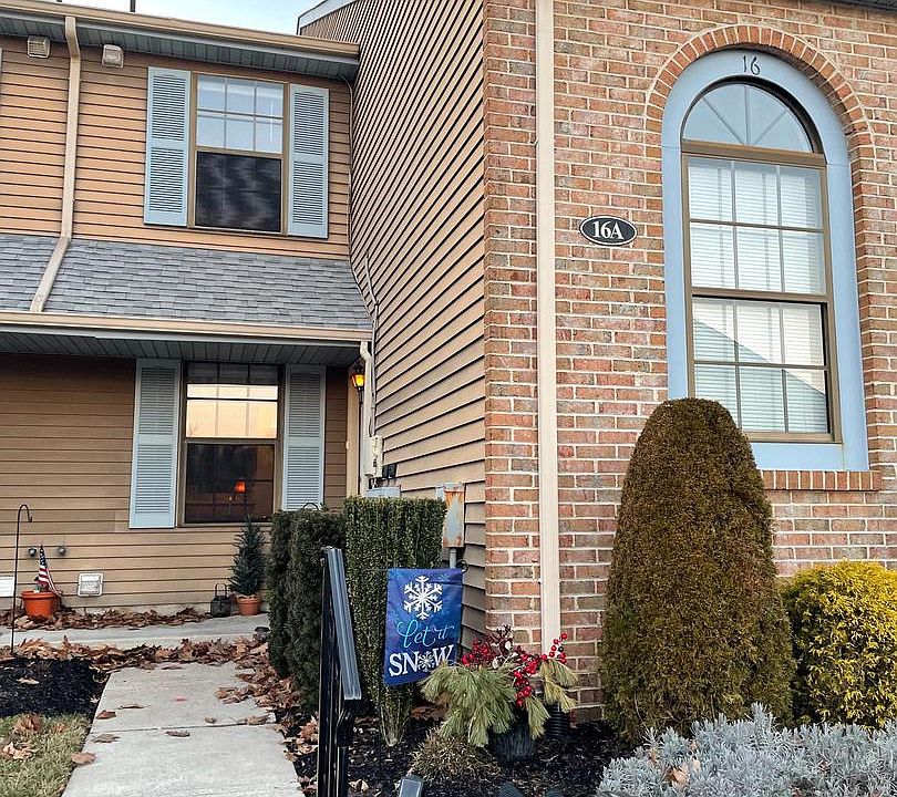1st image of 16 Lumber Jack Cir #A