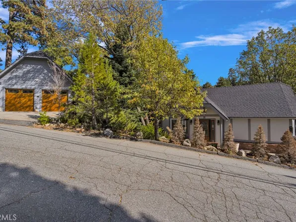 915 Trinity Dr, Lake Arrowhead, CA 92352