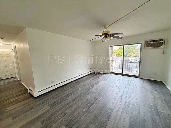 4th image of 841 Blossom Ln APT 203