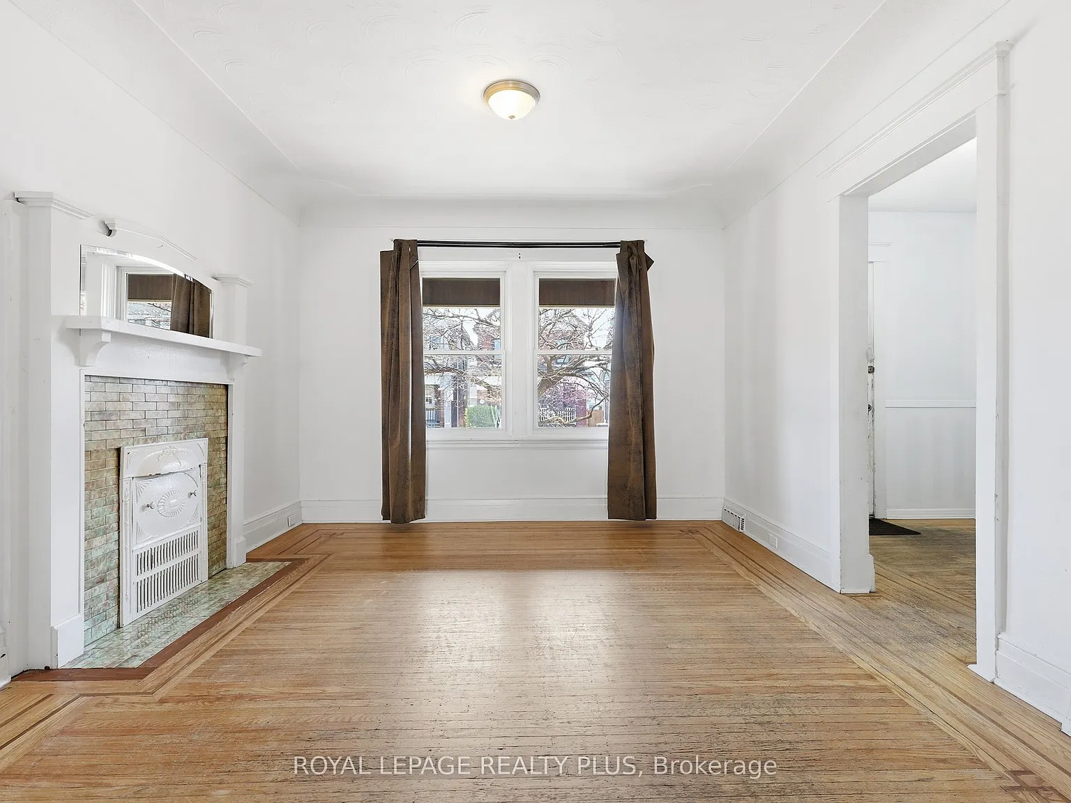 4 bed, $2,500 — Photo 3