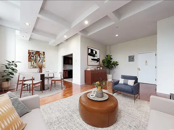 4502 Ditmars Blvd APT 405, Astoria, NY 11105