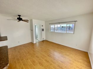 933 6th St APT 10, Santa Monica, CA 90403