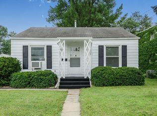 1723 1st Ave SW, Cedar Rapids, IA 52405