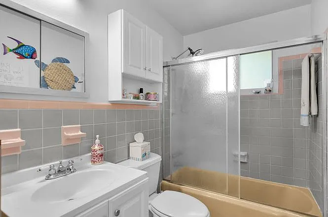 25 N Ocean Dr — Photo 13
