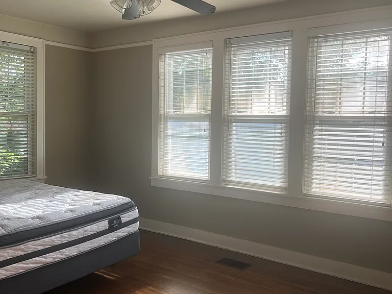 4107 B St — Photo 11