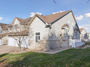 2687 Mallard Dr, Woodbury, MN 55125