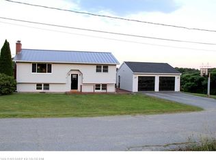 11 Old County Rd, Wiscasset, ME 04578