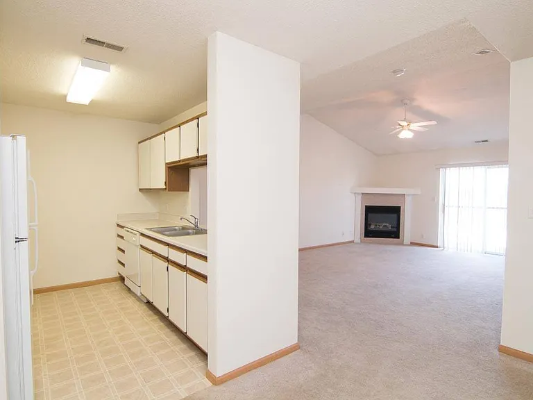 Northbrook Apartments — Photo 86
