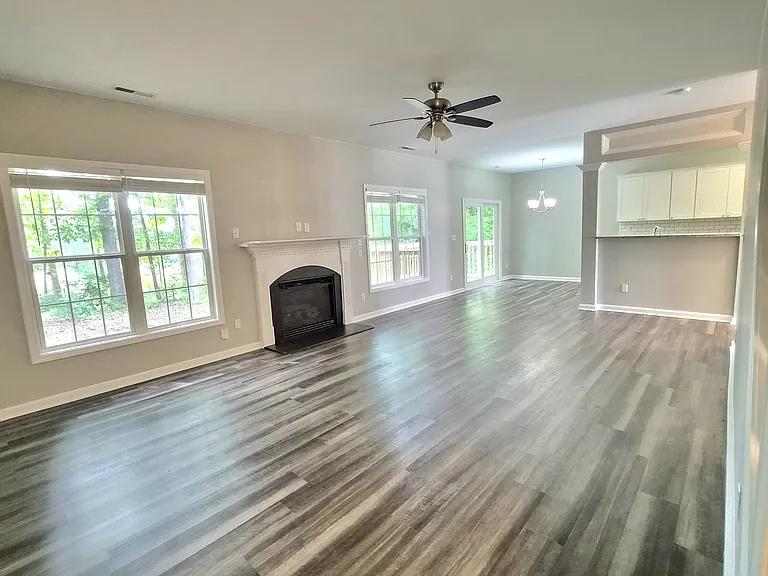 2012 Red Quartz Dr — Photo 7