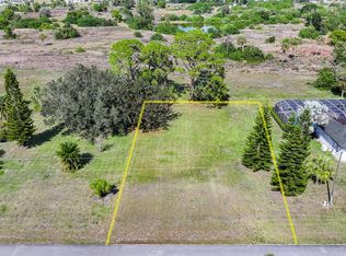 731 Mirror Lakes Dr, Lehigh Acres, FL 33974
