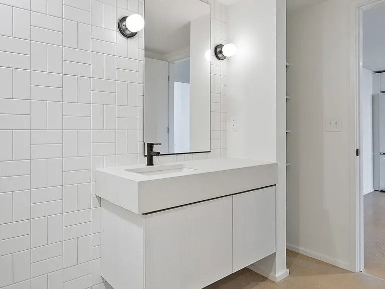 2323 2nd Ave S #1A — Photo 25