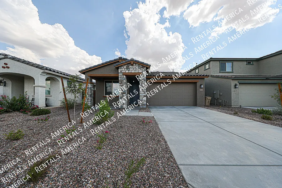 8725 W Windsor Blvd