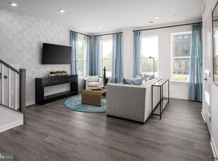 4656 Westfields Blvd, Chantilly, VA 20151