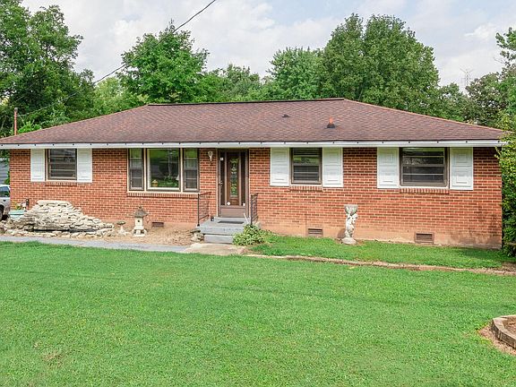 2nd image of 505 Bismark Dr