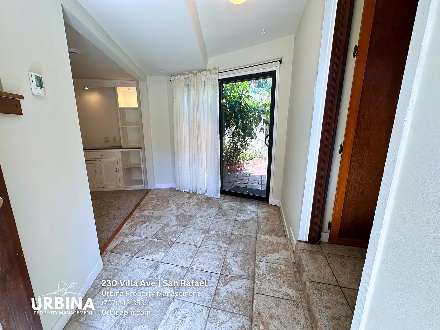 Utilities Included! Charming Studio Near Dominican University — Photo 2