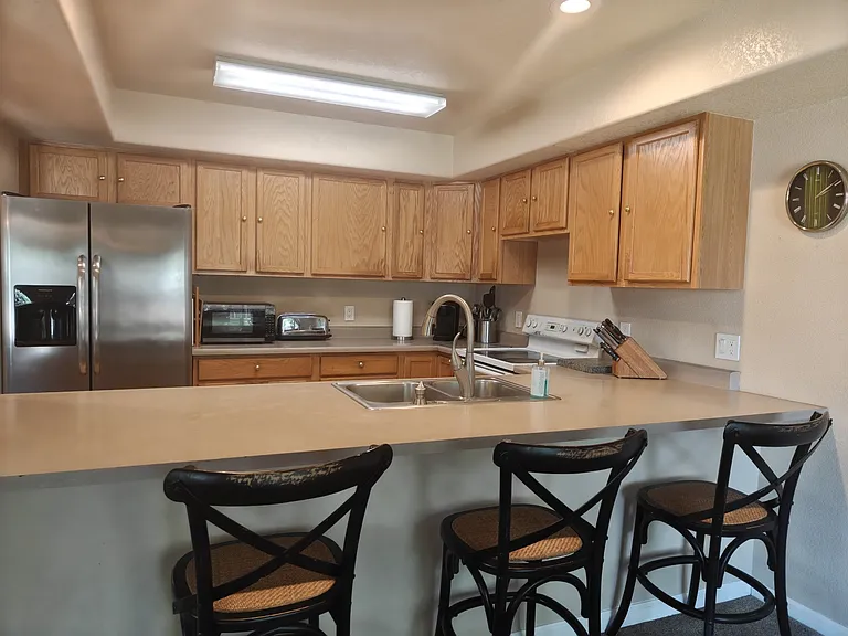 951 Euclid Ave #1 — Photo 9