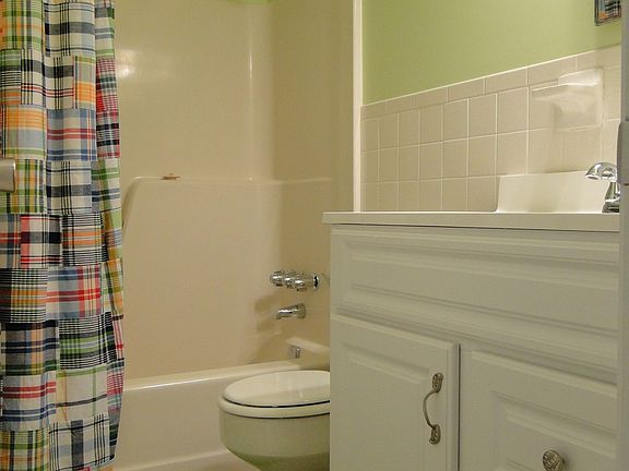 4th image of 7491 Delkin Cir