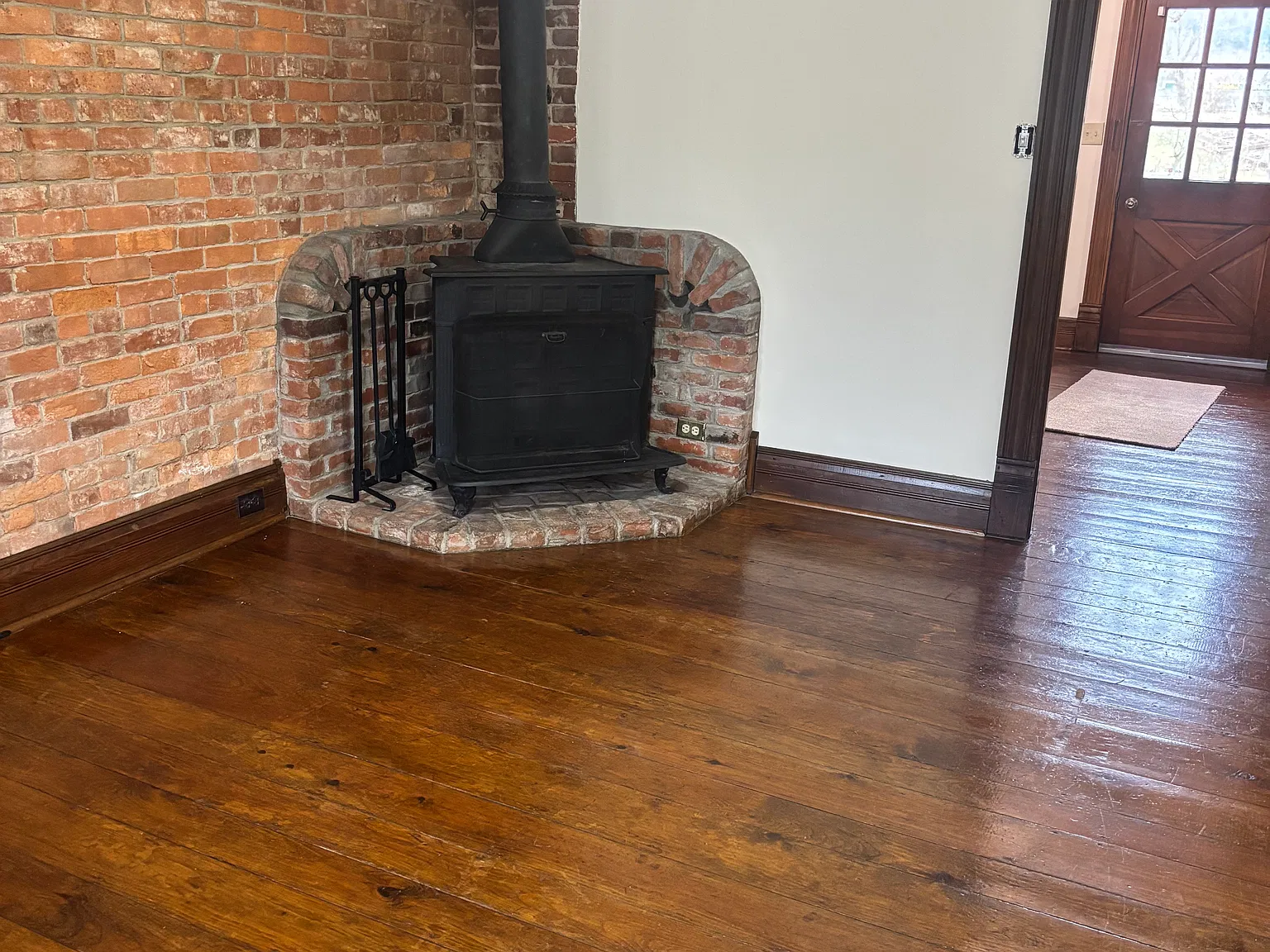 2 bed, $1,150 — Photo 2