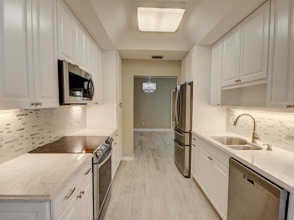 Brand New Kitchen with New Appliances