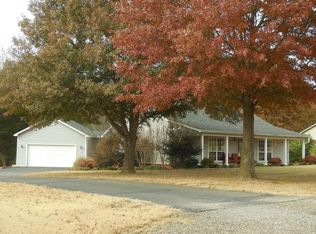 175 Davis Trace Rd, Russellville, AR 72802