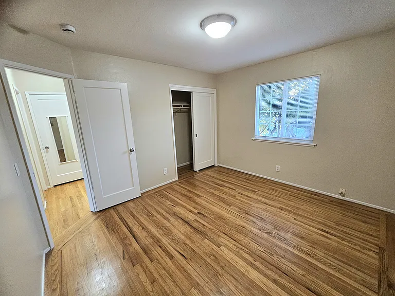 2936 Emerson St #2936 — Photo 10