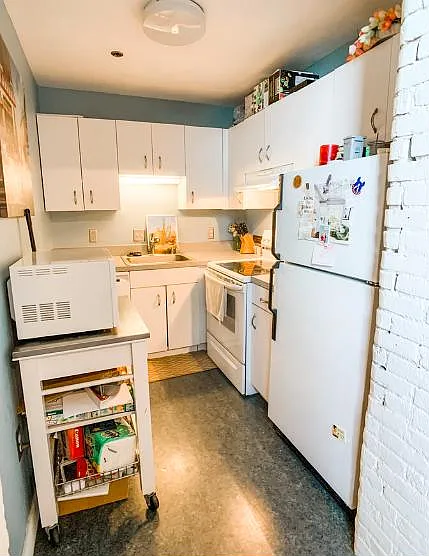 320 W 2nd St #404 — Photo 7
