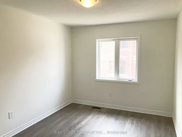 9 Ness Dr — Photo 12
